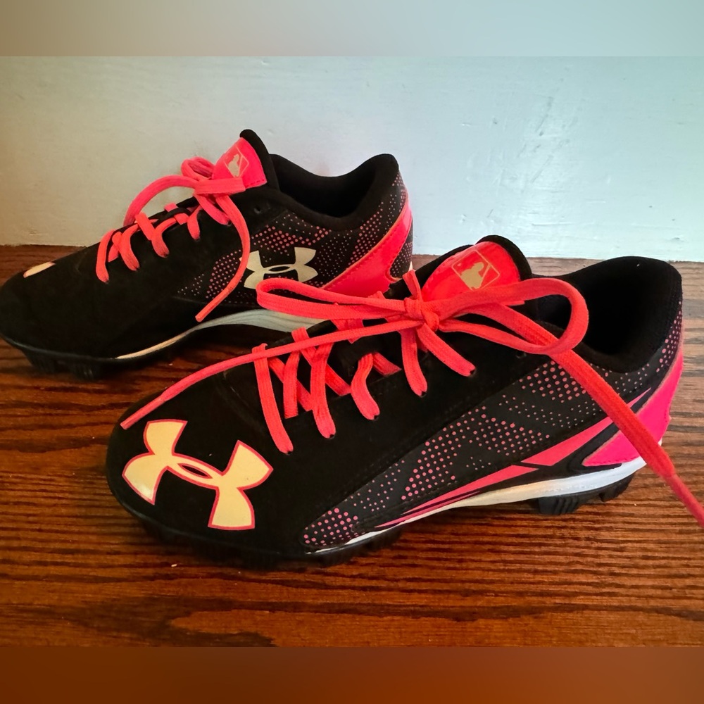 Under Armour Kids Sneakers Black and Pink